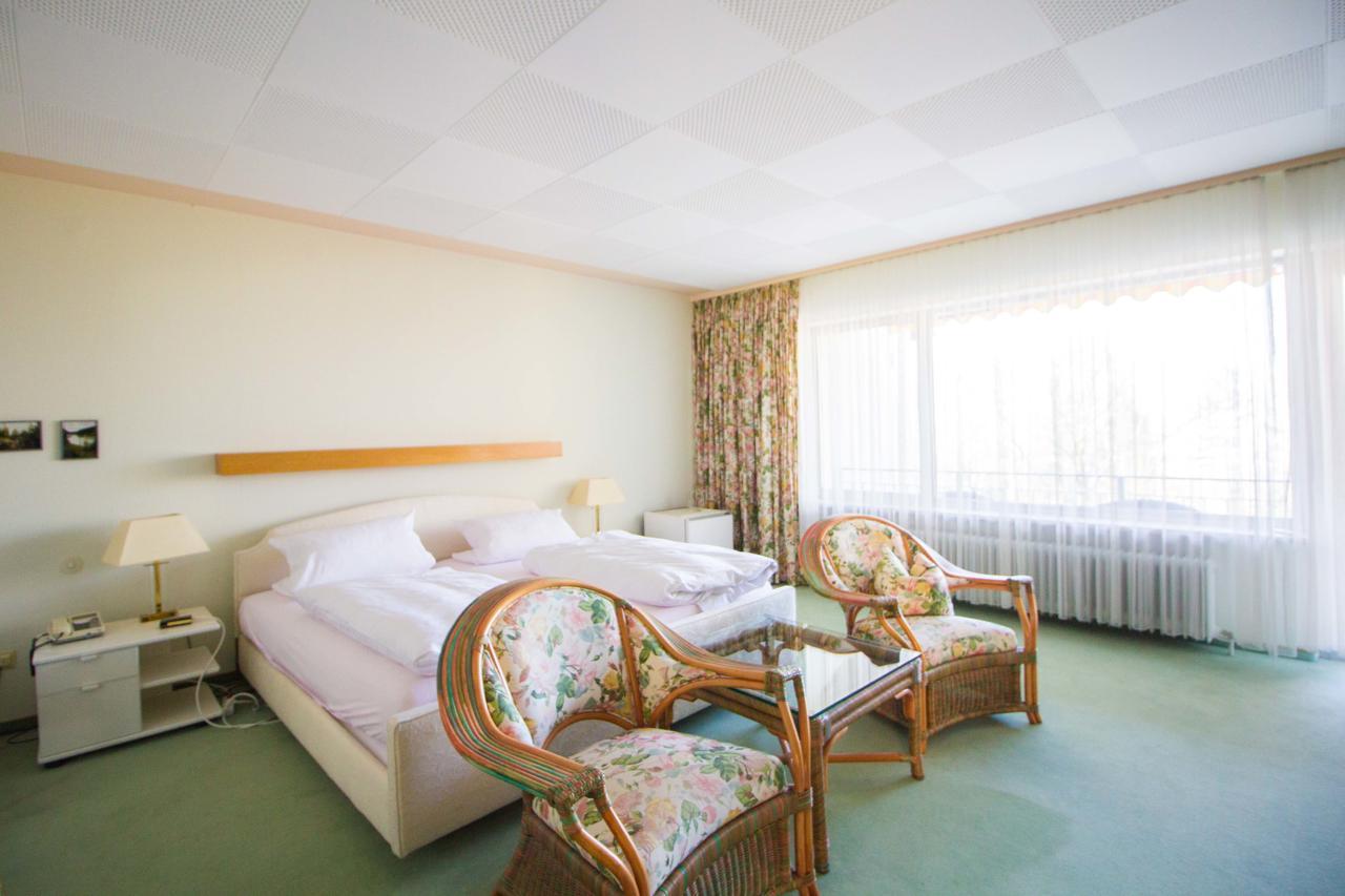 Waldhotel Stein Selbitz Exteriör bild