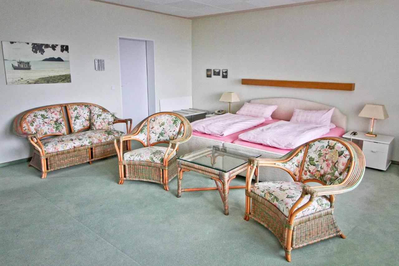 Waldhotel Stein Selbitz Exteriör bild